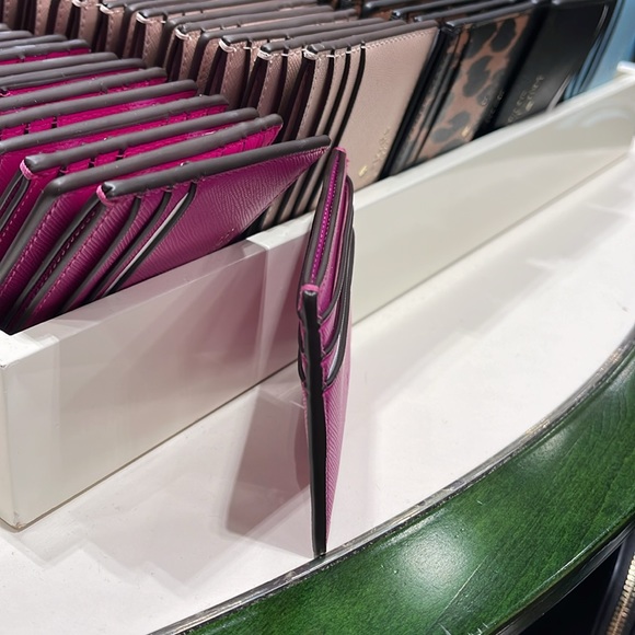 Kate Spade Schuyler Small Slim Card Holder
Baja Rose 
NWT - Picture 3 of 16